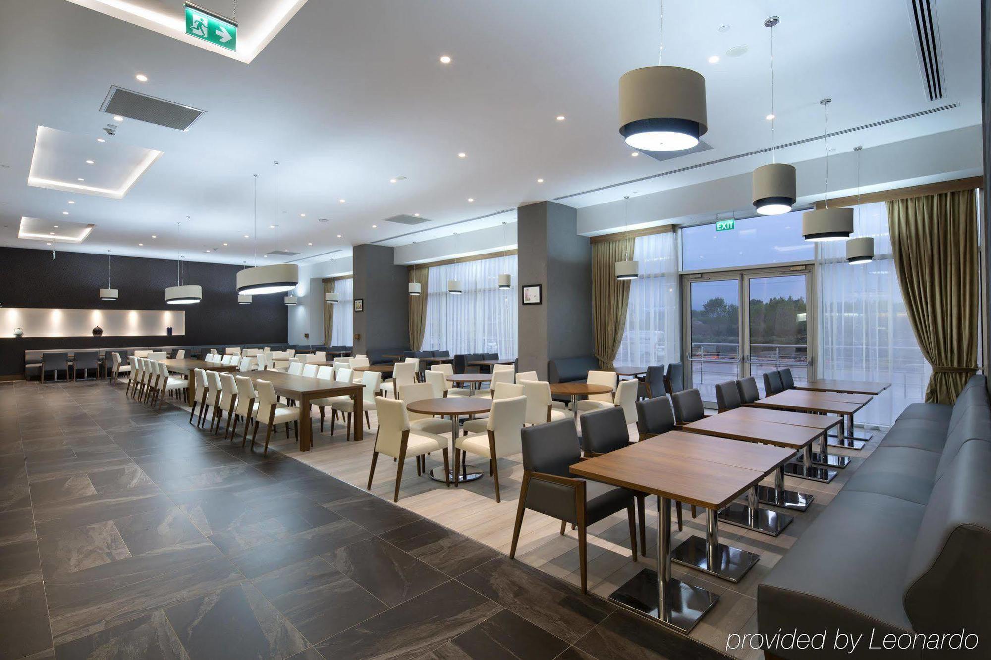 Hampton By Hilton Kocaeli Symbol Hotel Bagian luar foto