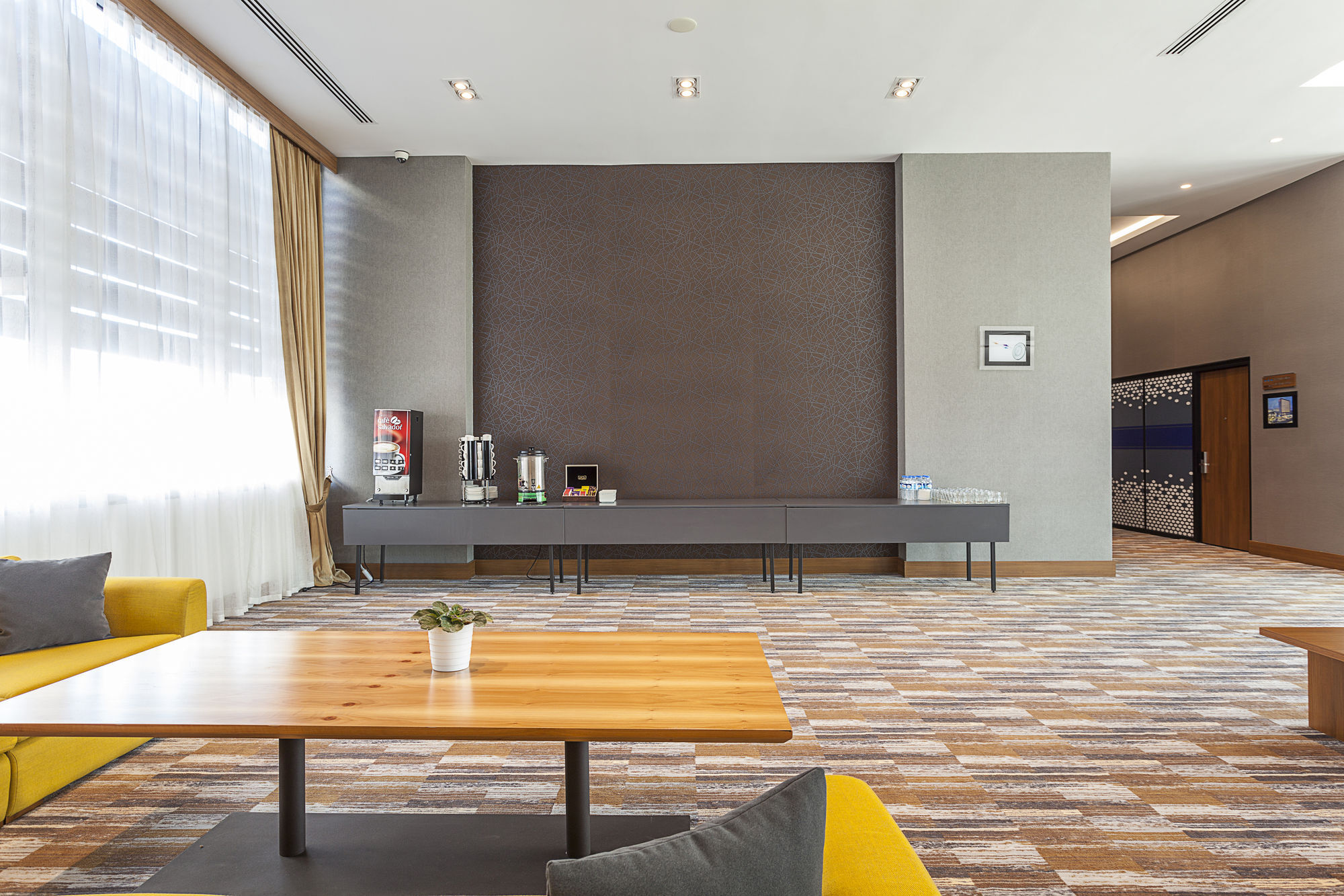 Hampton By Hilton Kocaeli Symbol Hotel Bagian luar foto